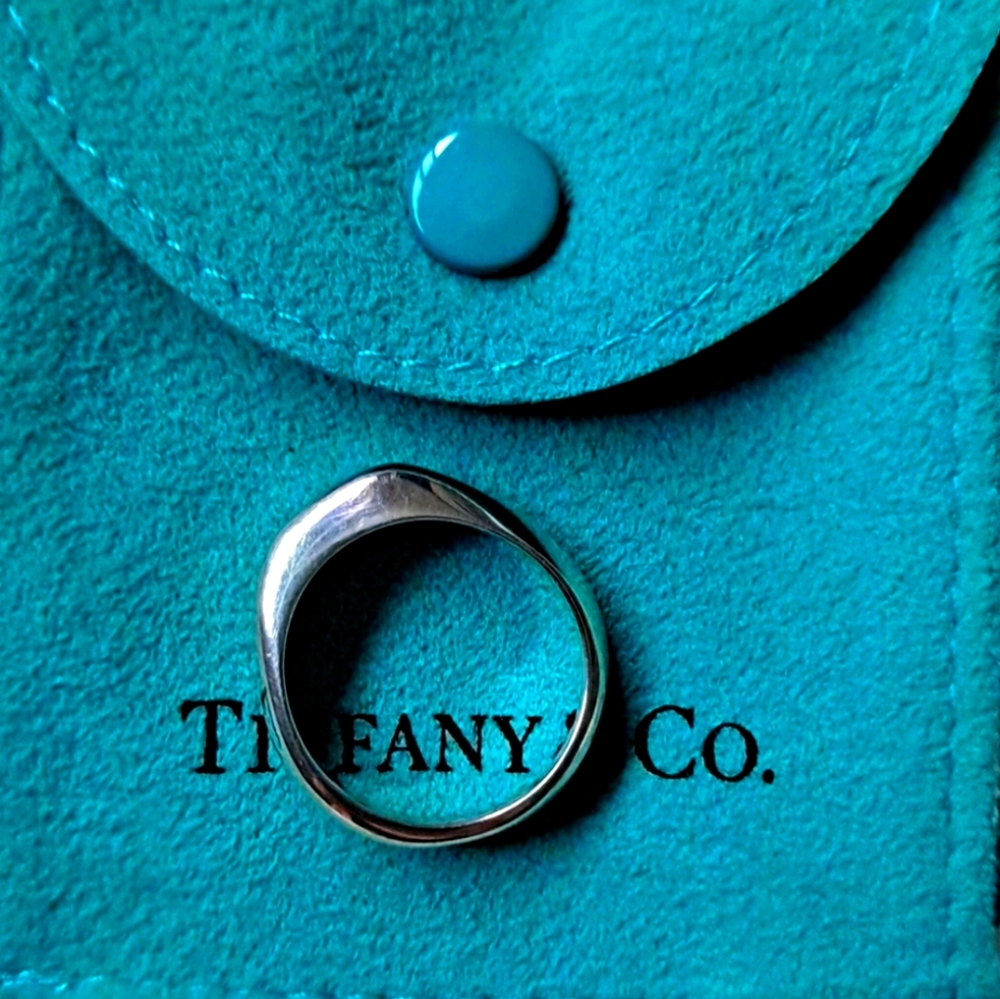 Vintage 1999 Tiffany silver dome style ring